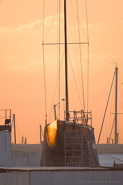 DateTime: 2004:06:29 15:32:18
Software: Adobe Photoshop CS Windows
ExifImageLength: 600
ExifImageWidth: 399
